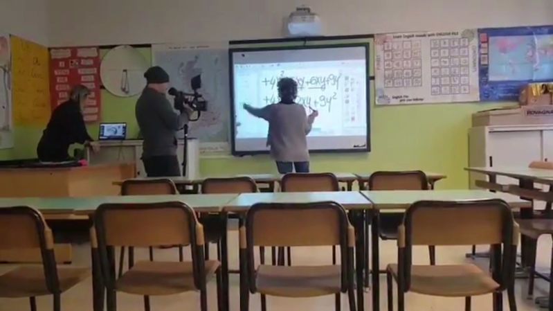 Takto vypadá školní výuka v italském městečku zasaženém koronavirem